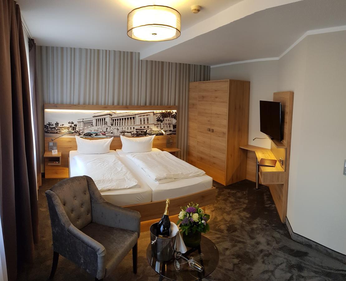 Hotel Schwarzer Adler Stendal Dış mekan fotoğraf